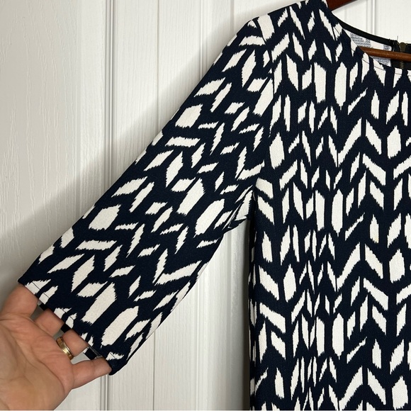 Everly Abstract Chevron Mini Dress Blue Small - Picture 3 of 9